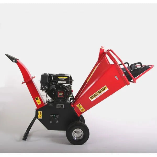 ELEKTROANTRIEB – 7 PS OHV Benzin-Asthäcksler – Max. Durchmesser 100 mm – 2 Wendemesser – Luftbereifung – CE-konform